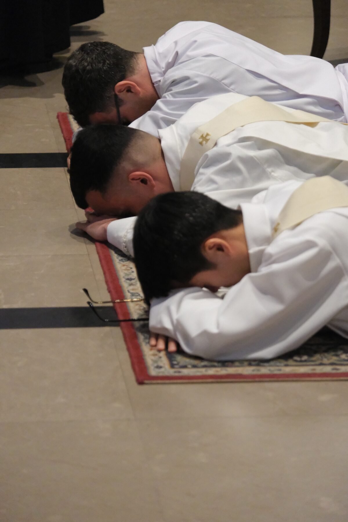 « Me voici ! » – Ordination sacerdotale du Père Antoine DO, scj