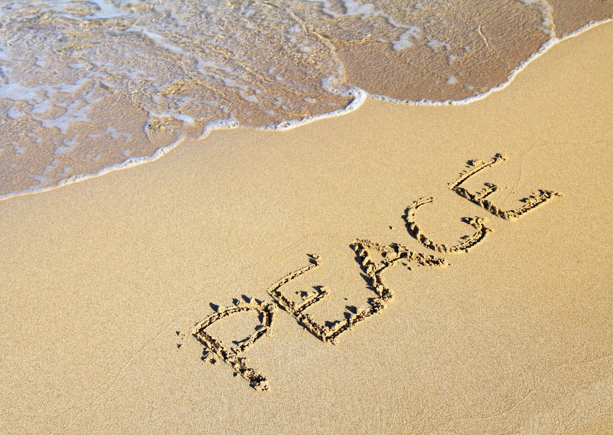 Noël : Seule la paix est sainte, pas la guerre !